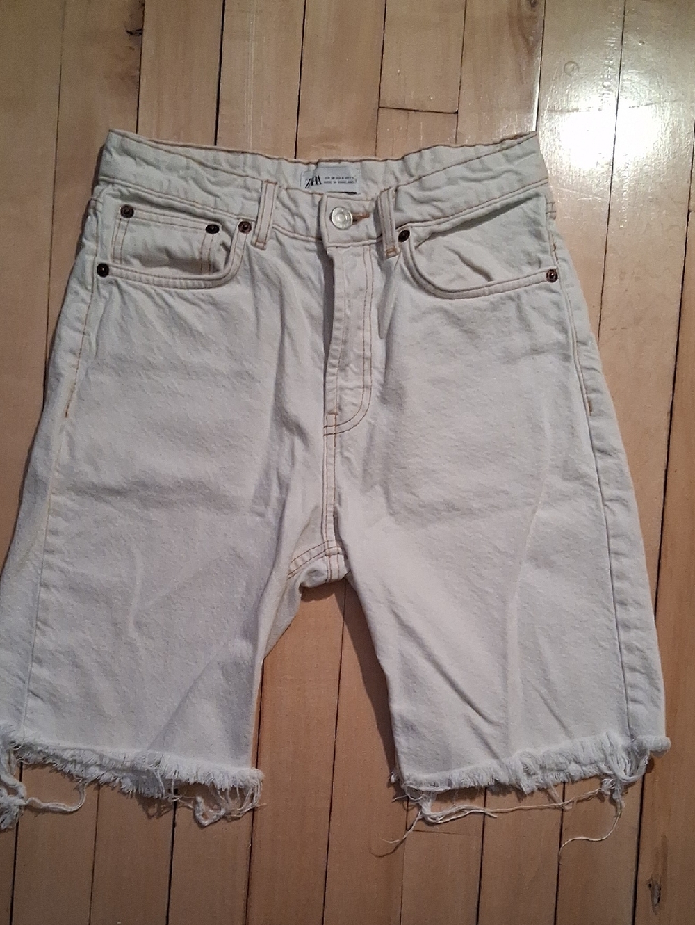 Zara White Denim Cutoff Shorts - Raw Hem